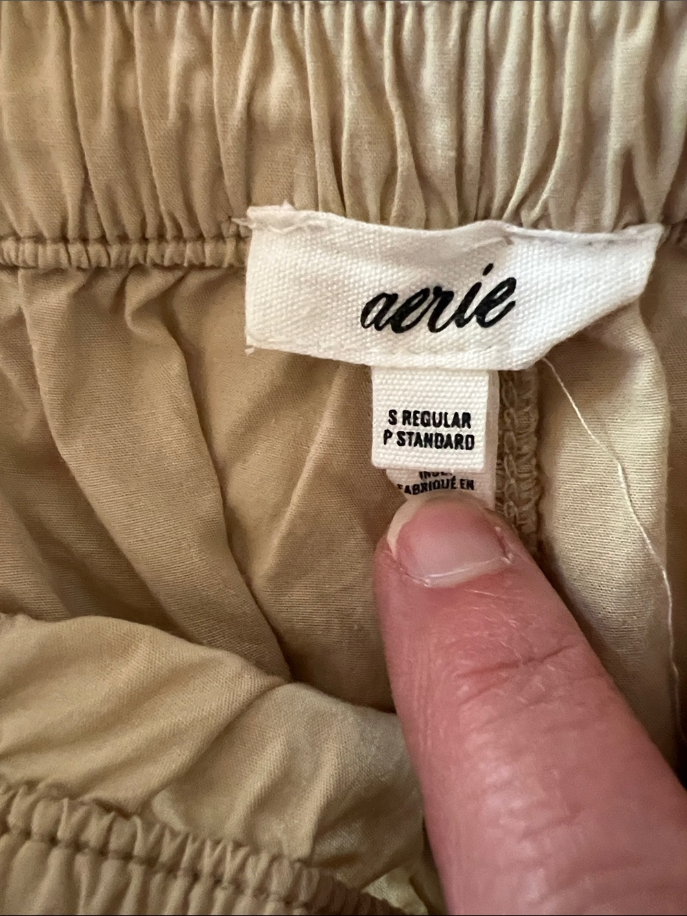 aerie Women's Cargo Pants in Khaki - Picture 2 of 10